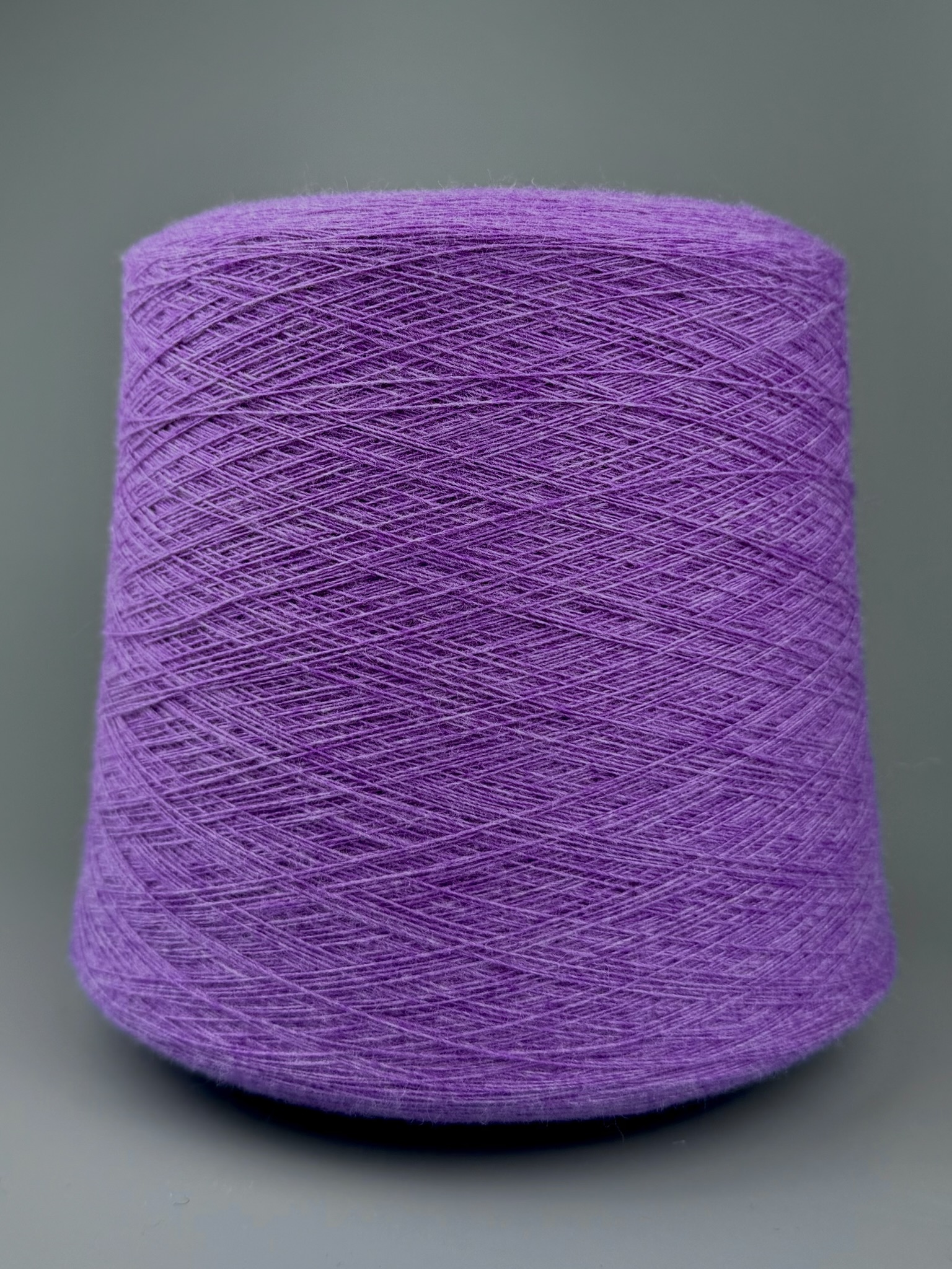 Botto Poala Art. Supergeelong Nm 1/15 – Merino Supergeelong Garn col. 1386 Violett Mélange foto 2